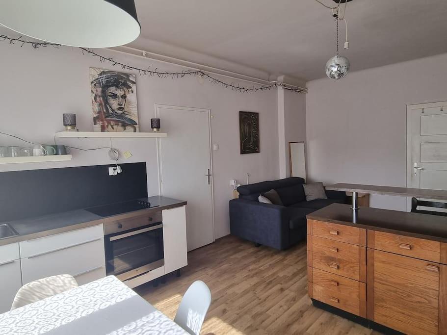 Cosy 2 With Nice Vibe, For Up To 4 Ljubljana
